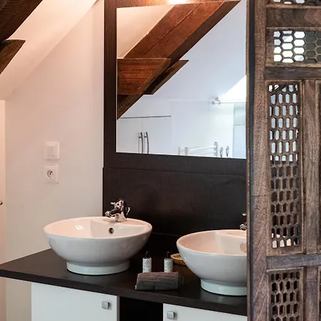 Carnot Duplex, Spacieux 3 Pieces Avec 2 Sur Les Rue Pietonnes Appartement *