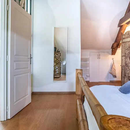 Carnot Duplex, Spacieux 3 Pieces Avec 2 Sur Les Rue Pietonnes Apartmán *