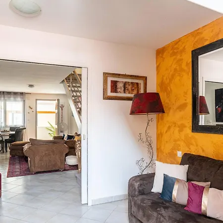 Carnot Duplex, Spacieux 3 Pieces Avec 2 Sur Les Rue Pietonnes Apartmán Annecy