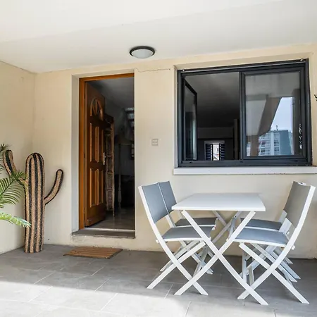 Carnot Duplex, Spacieux 3 Pièces Avec 2 Sur Les Rue Piétonnes
